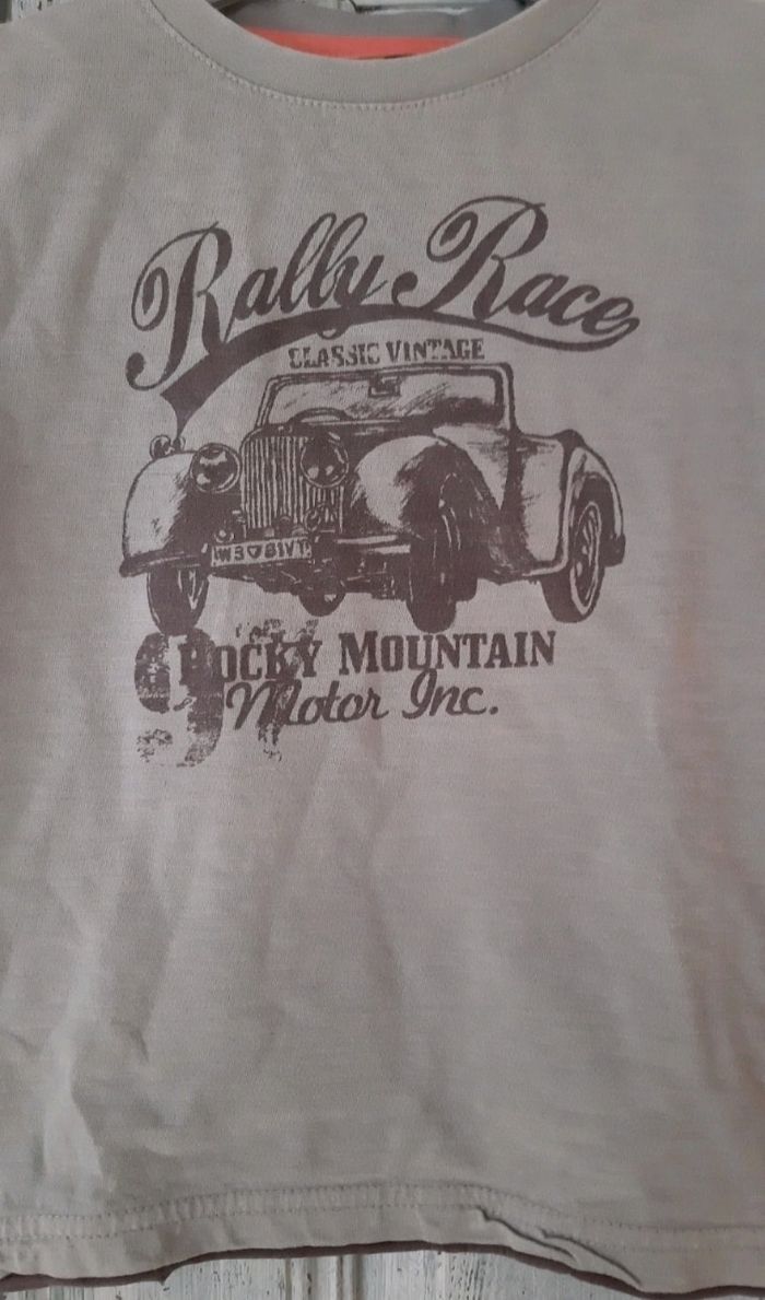 Tee-shirt - photo numéro 2