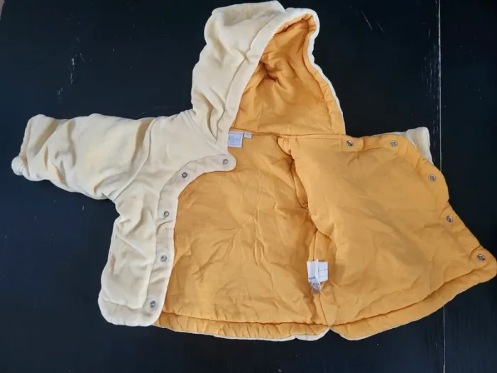 Manteau chaud Winnie l'ourson 9-12 mois - photo numéro 2