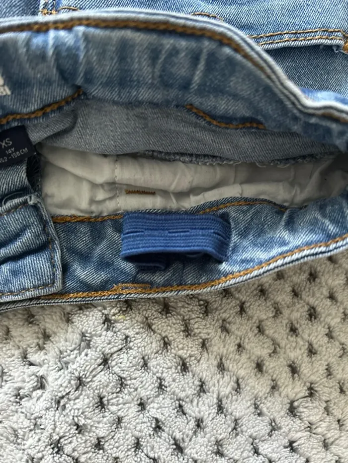 Short en jean en XS (14 ans) - photo numéro 3