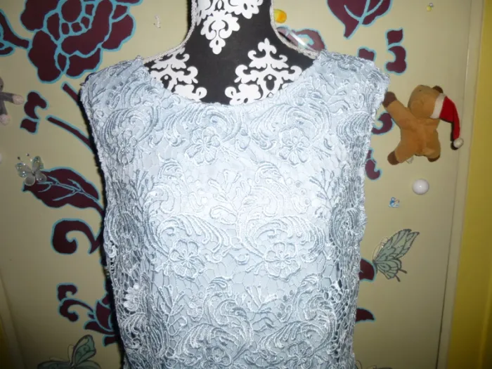 magnifique robe droite crocheté et doublé M&S mode taille 40 neuf - photo numéro 2