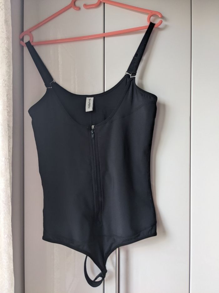 Body gainant femme - photo numéro 5