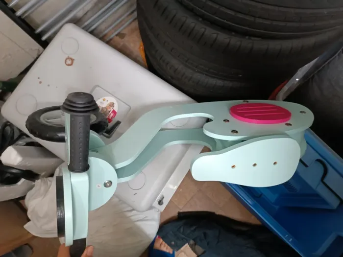 Moto scooter 2 roues bois draisienne - photo numéro 4