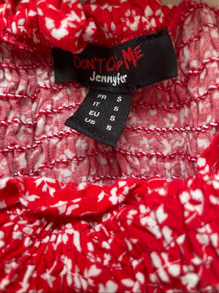 Robe rouge fleuri - photo numéro 3