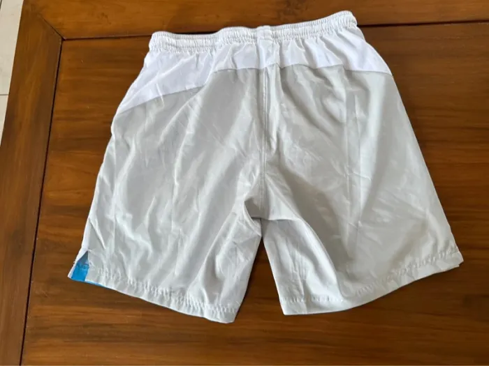 Short Sergio Tacchini - photo numéro 2