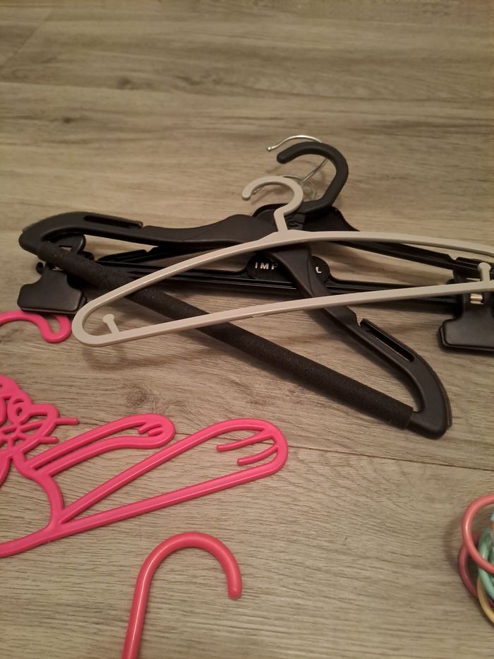 Lot cintres - photo numéro 4