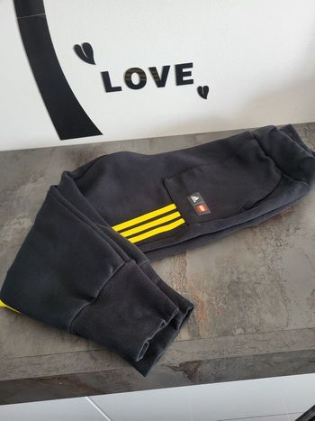 Bas de jogging adidas lego 9/10ans
