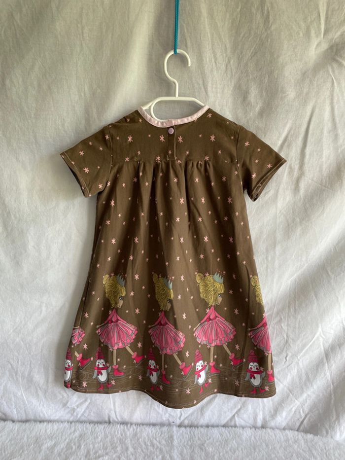 Robe princesse 6 ans - photo numéro 3