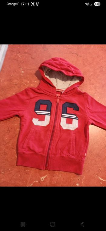 Sweat garçon taille 24 mois