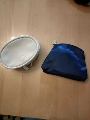 POCHETTES GUERLAIN + ESTEE LAUDER
