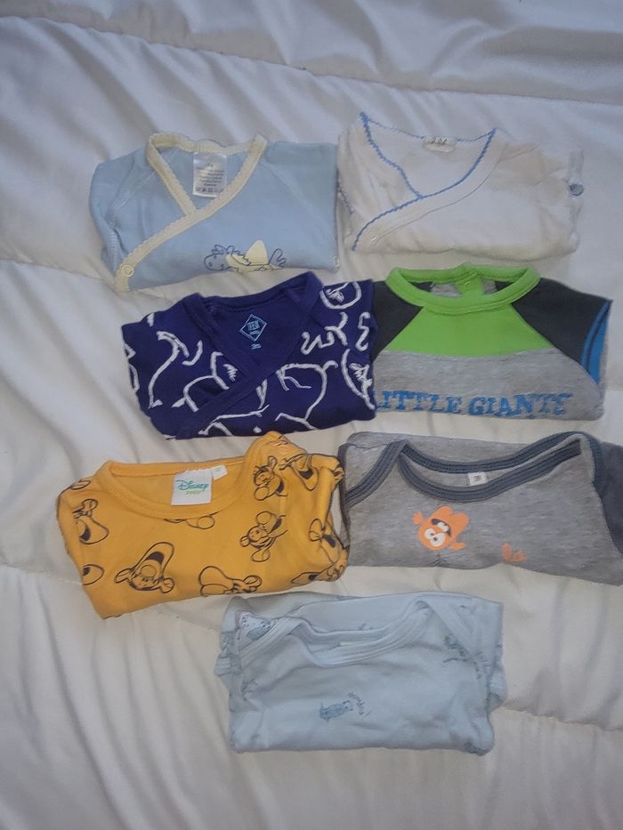 Lot vêtements 3 mois garcon - photo numéro 2