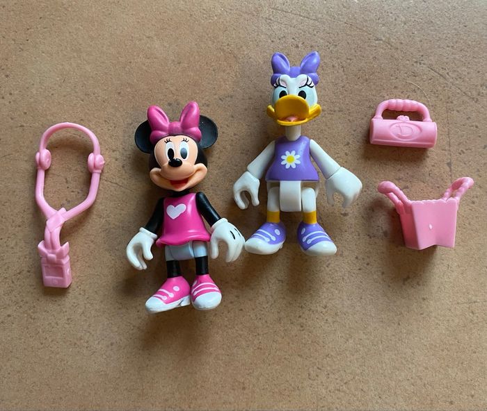 Minnie et Daisy shopping