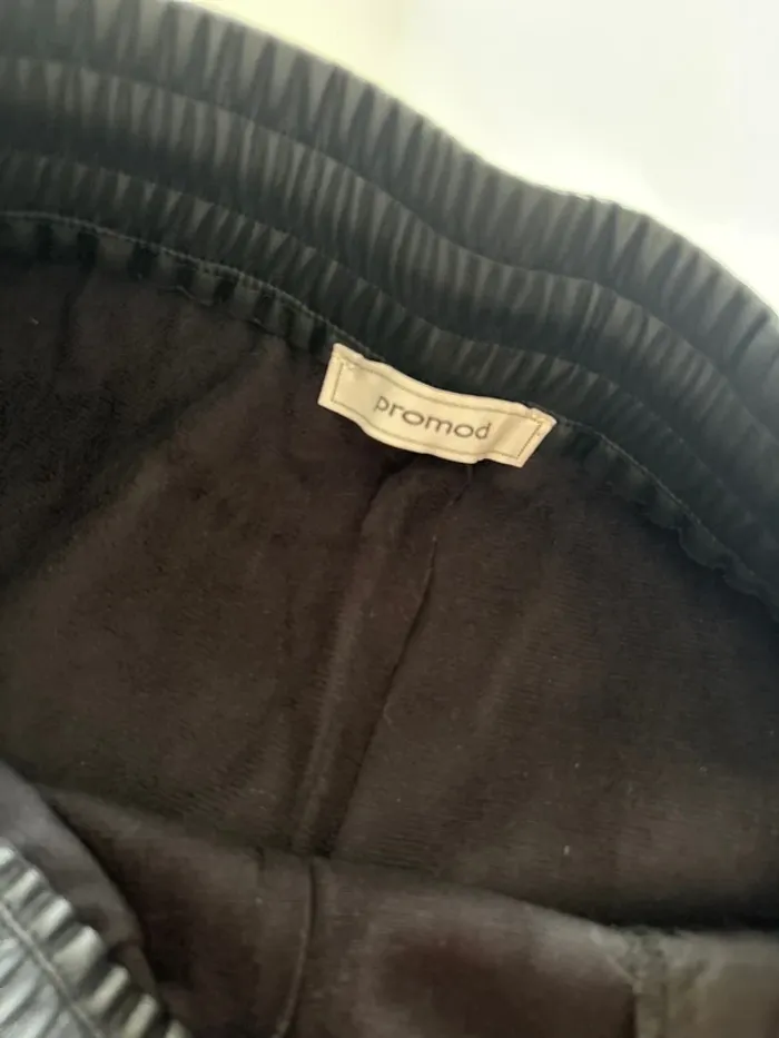 Short en cuir - photo numéro 3