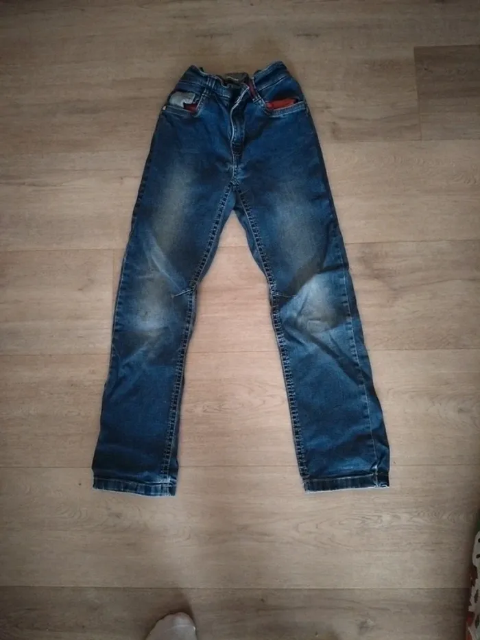 Jeans taille 7 ans
