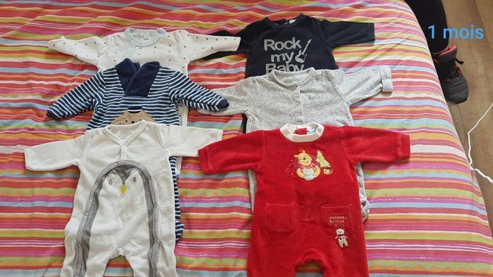 Vêtements bébé 1 mois - photo numéro 10