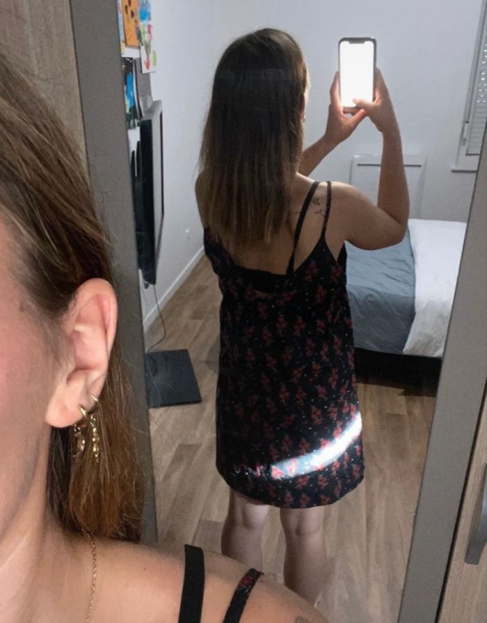 Robe motifs fleurs - photo numéro 2