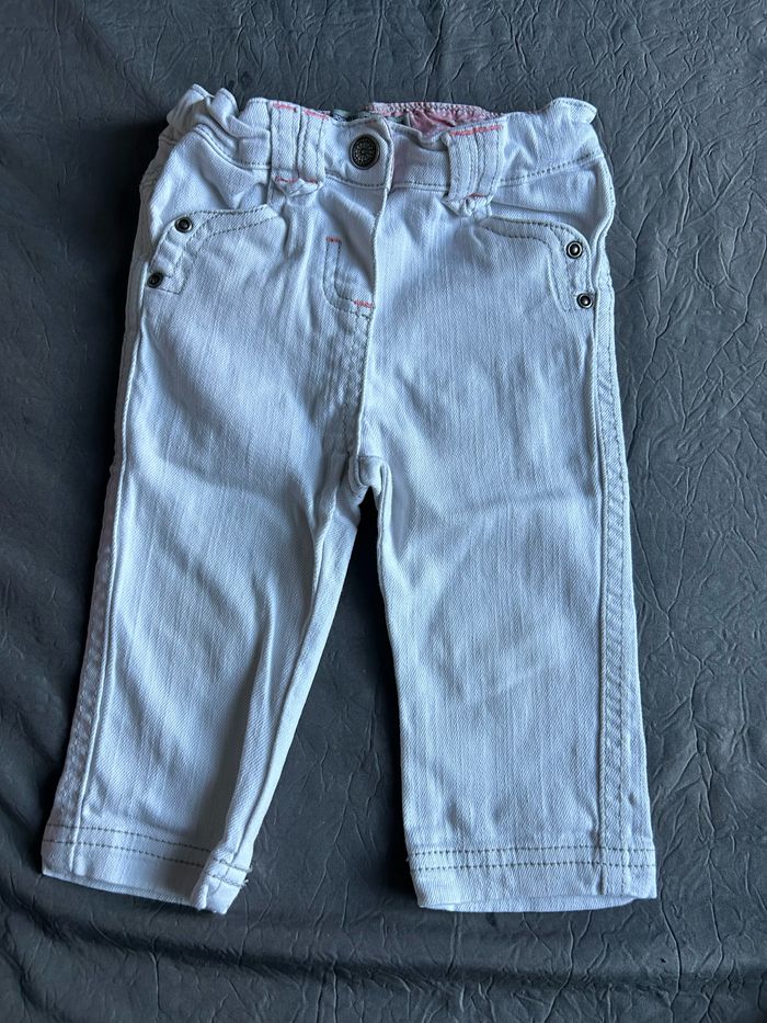 Lot 2 pantalons bébé fille 9 mois - photo numéro 5