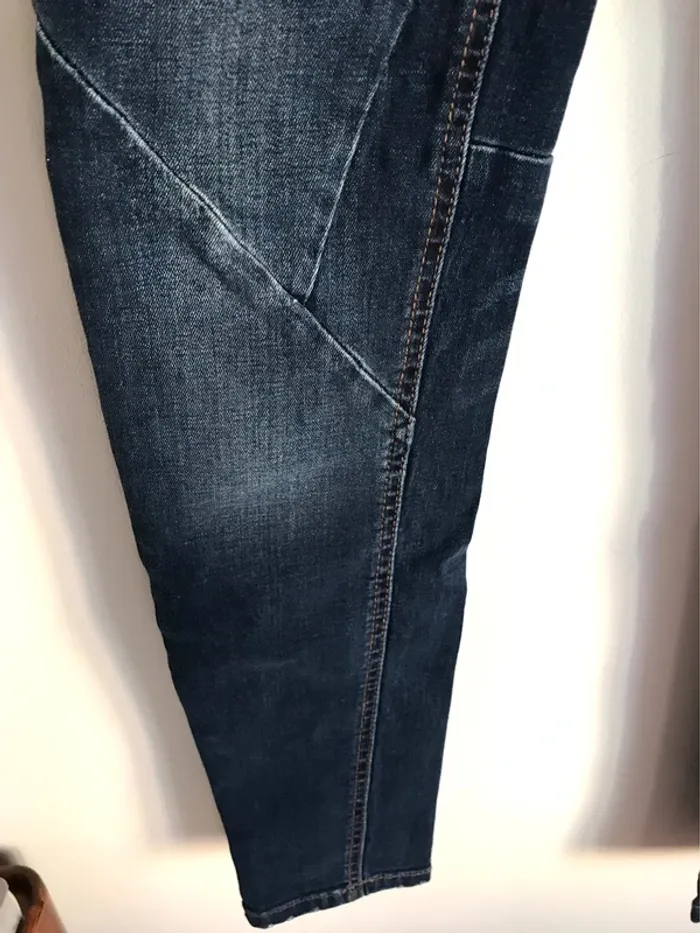 Jeans Pull and Bear a trous skinny taille 38 - photo numéro 5