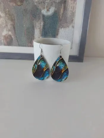 Magnifique boucles d'oreilles artistique