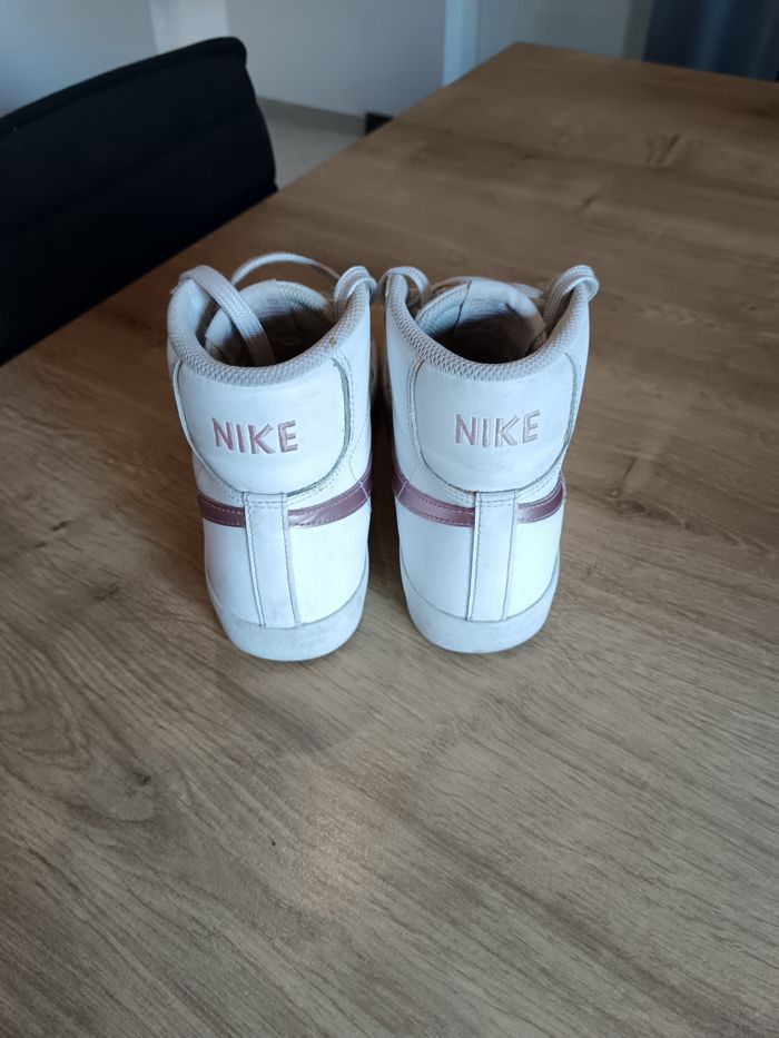 Basket Nike Fille - photo numéro 3