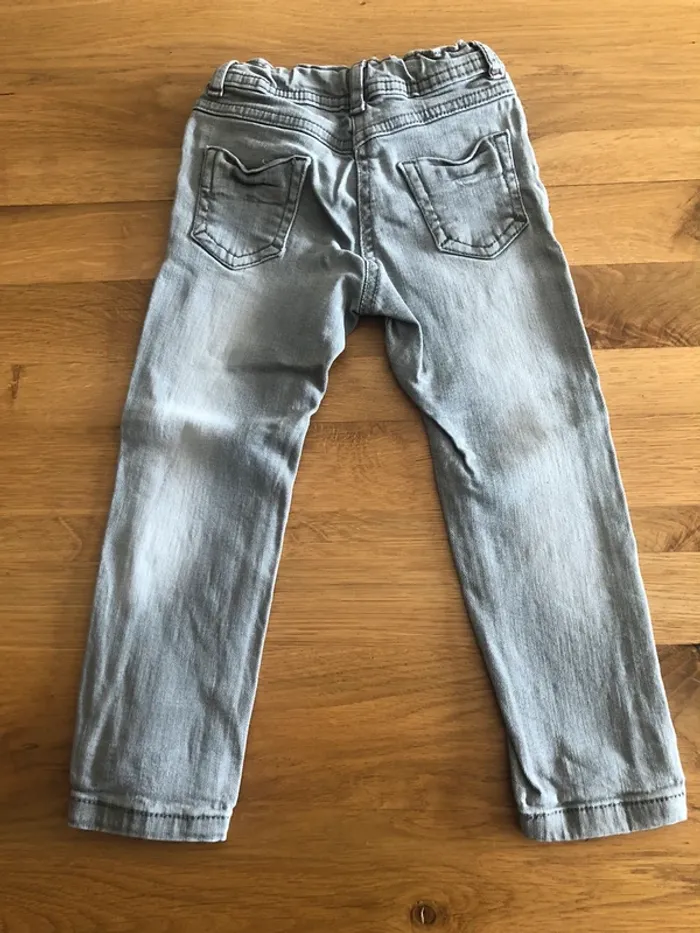 Jean gris - photo numéro 2