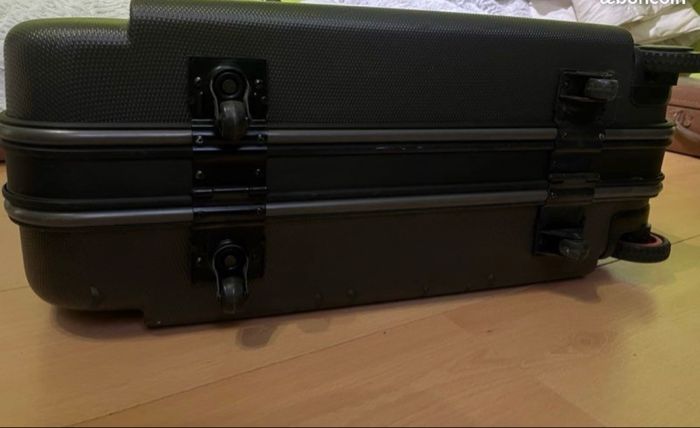 Valise à coque rigide 58 X 40 x 20 - photo numéro 5