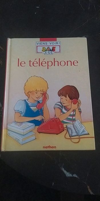 Le téléphone