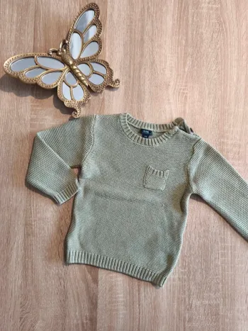Pull kaki Kiabi 12mois