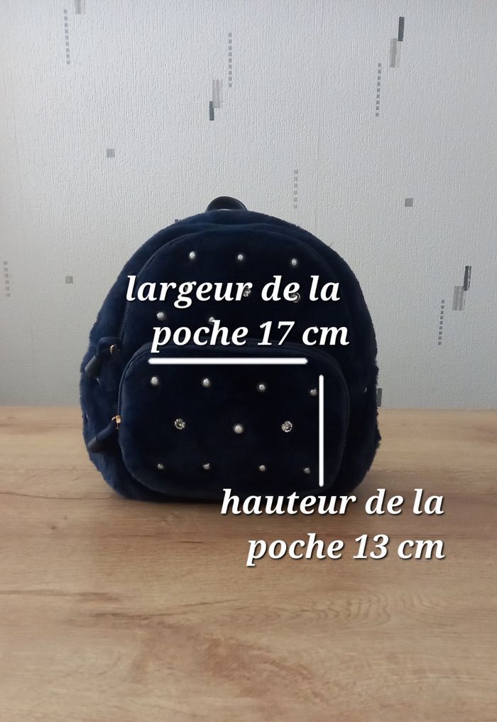 Sac à dos " matière peluche " - photo numéro 9
