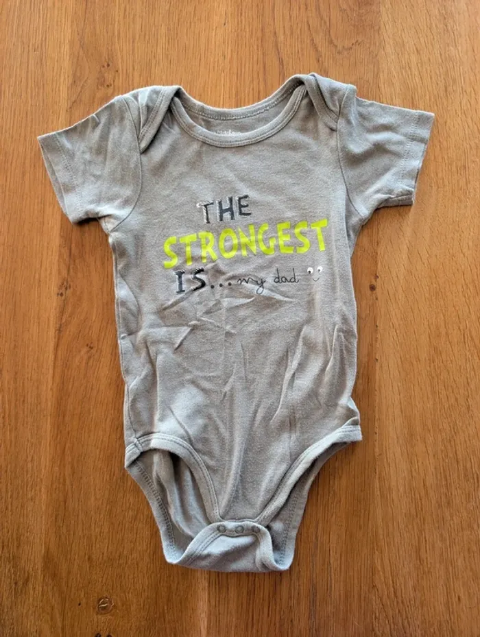 Lot 5 body 24 mois - photo numéro 6