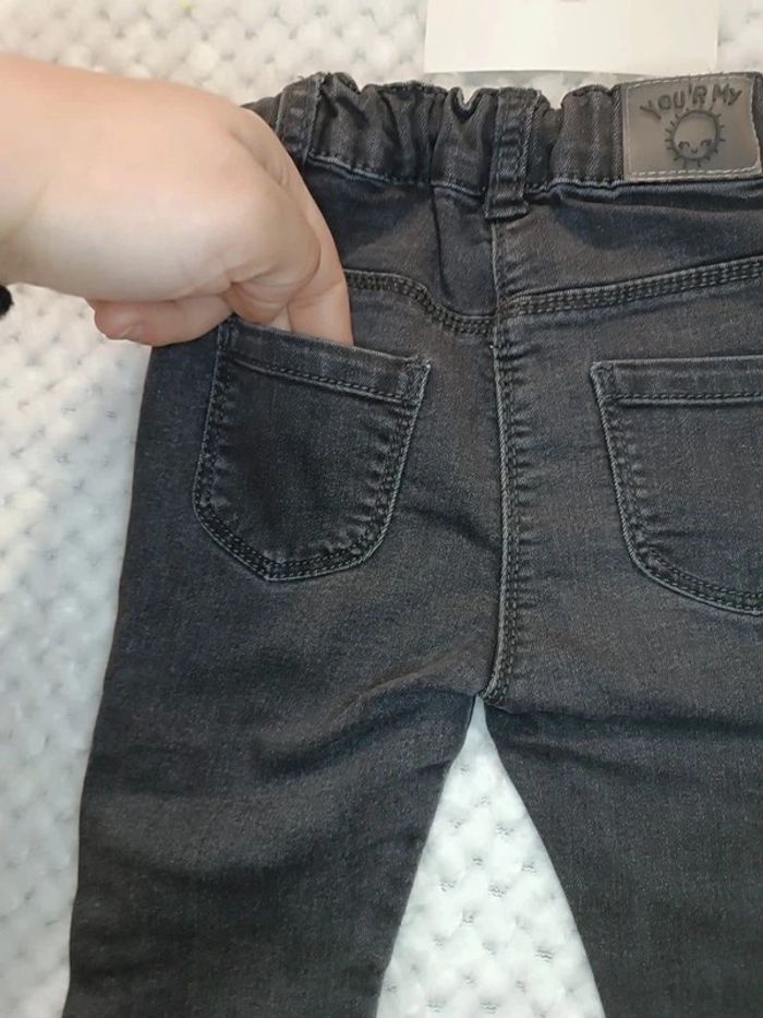 🔸Jean noir Fille – Kiabi 18 Mois🔸 - photo numéro 6