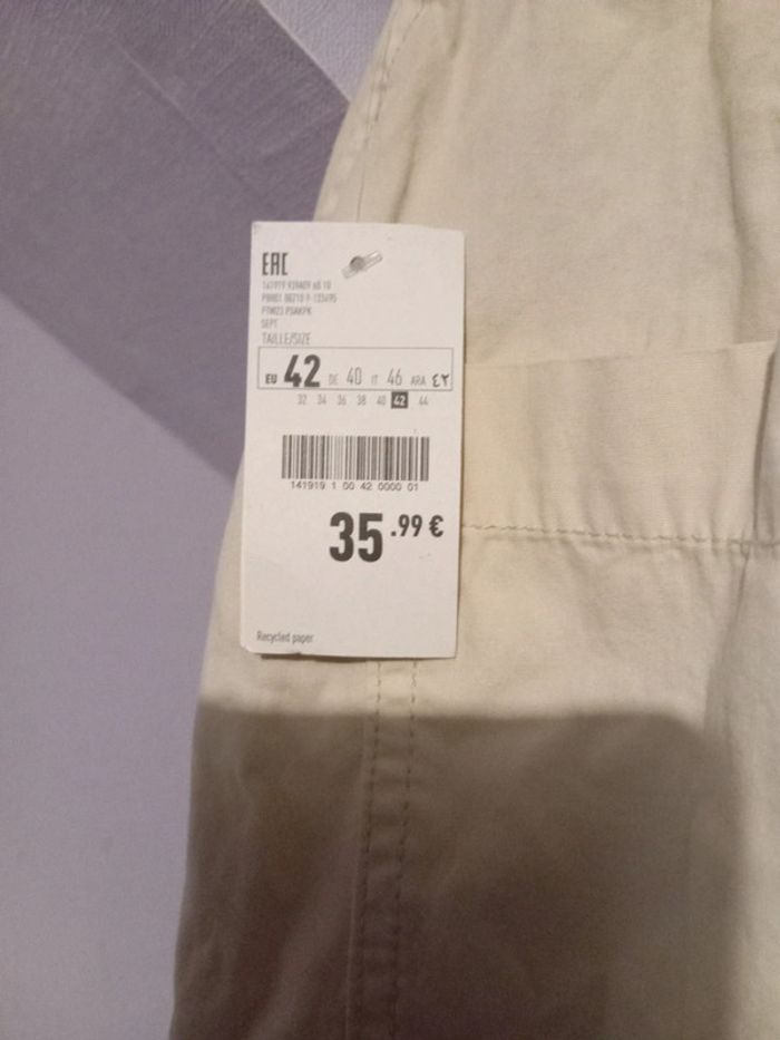 Magnifique Pantalon multipoches de la Collection Pinkie Positive 40-42 Neuf valeur 35.99 € - photo numéro 4