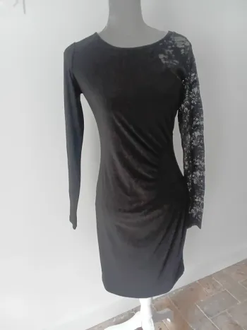 🌹robe d'occasion morgan taille 38 🌹