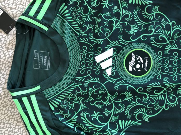 Maillot Équipe d'Algérie de football Adidas taille L – Neuf avec étiquette - photo numéro 3
