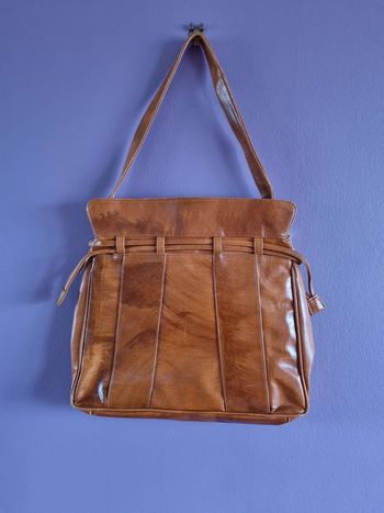 Grand sac en cuir vintage