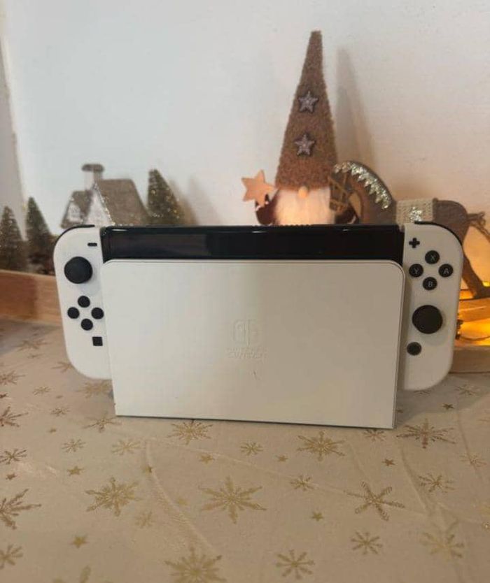 Nintendo Switch oled - photo numéro 4
