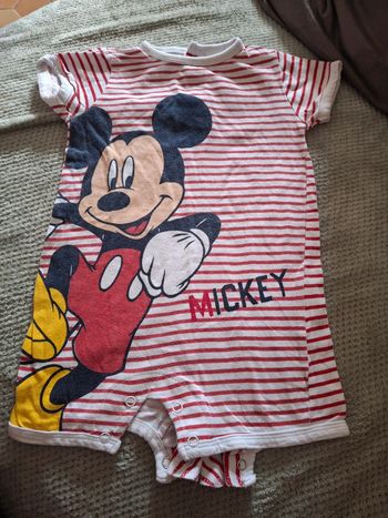 Jolie combinaison garçon