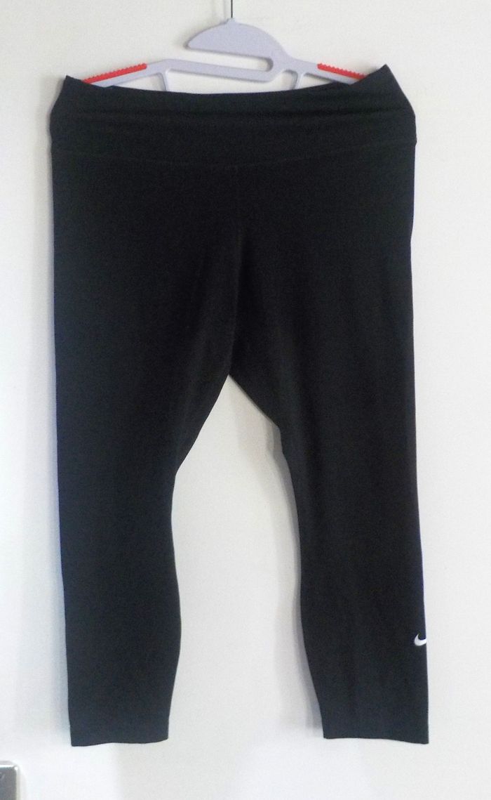 LEGGING NOIR NIKE DRI-FIT TAILLE L