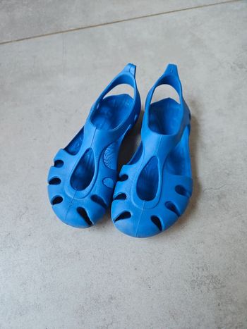 Sandales aquatiques T28-29