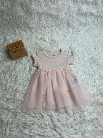 Robe en tulle H&M taille naissance