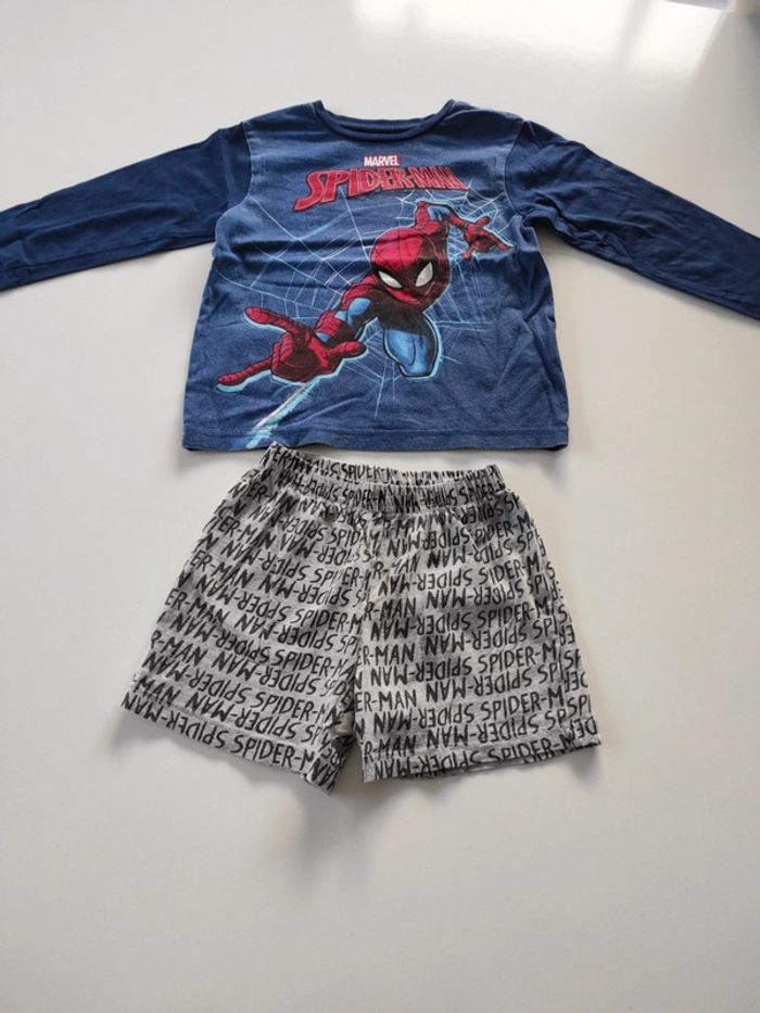 Pyjama Spiderman