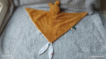 Doudou plat Lapin Tipidou vieux rose et pois colorés NATTOU occasion