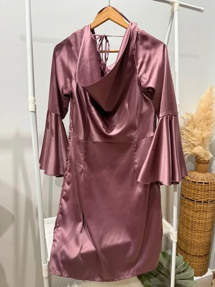 Robe de soirée à volants en satin/ vestido fiesta satinado volantes - photo numéro 4