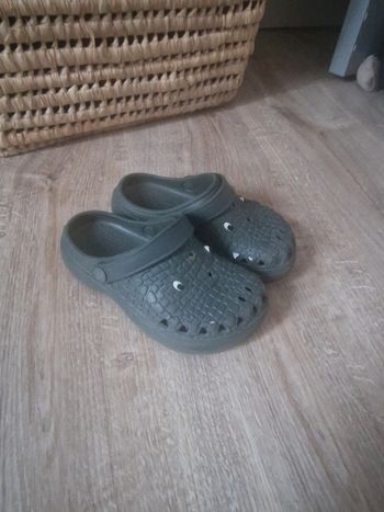 Sabot type crocs