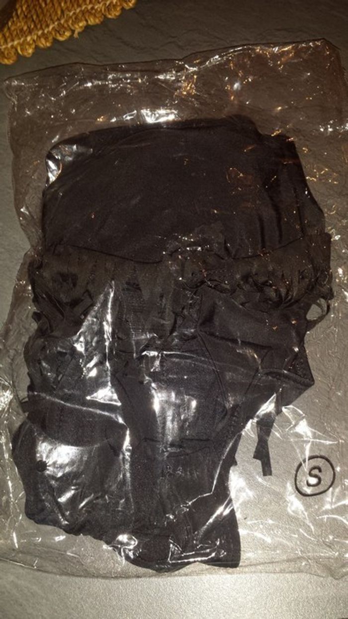 Maillot de bain a Franges Taille S Neuf - photo numéro 5