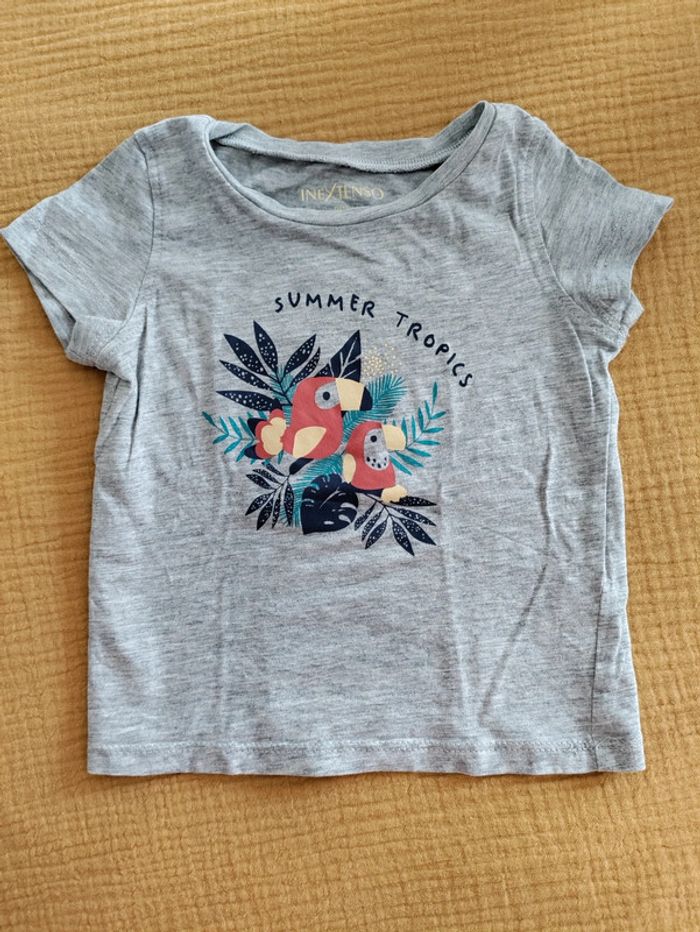 T-shirt summer tropics