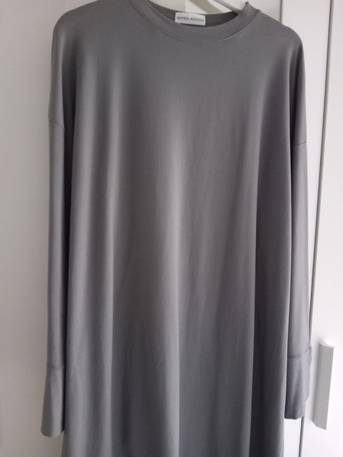 Robe longue femme t.Unique 🤍🩶 - photo numéro 2