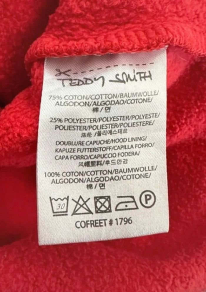 Pull a capuche rouge taille Teddy Smith - photo numéro 5