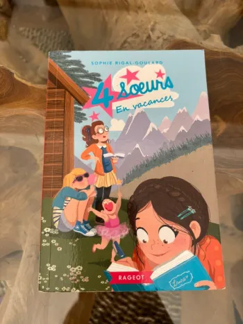 Livre 4 sœurs en vacances