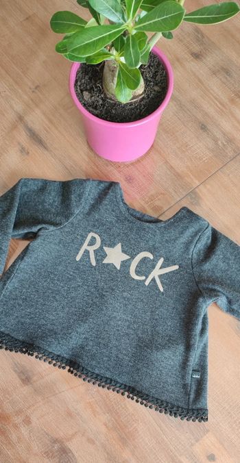 Joli pull-gilet IKKS 18 mois