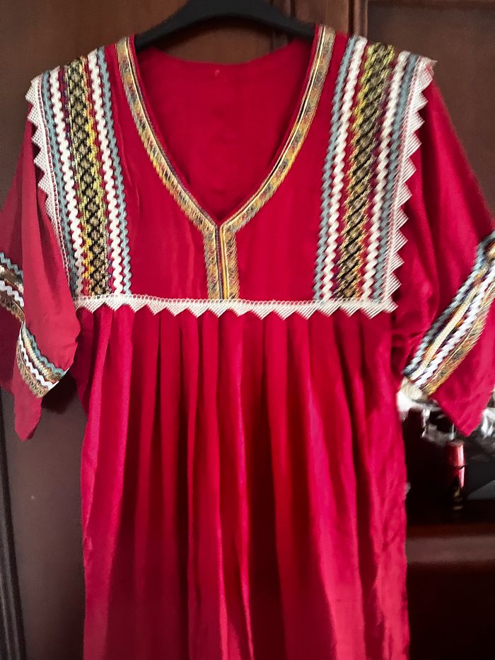 Robe kabyle pour femme, tissu fluide pour femme, galons assorti - photo numéro 2